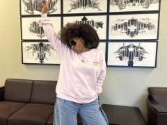 Ammoye-before-her-live-performance