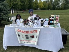 Bracelet-Vendor